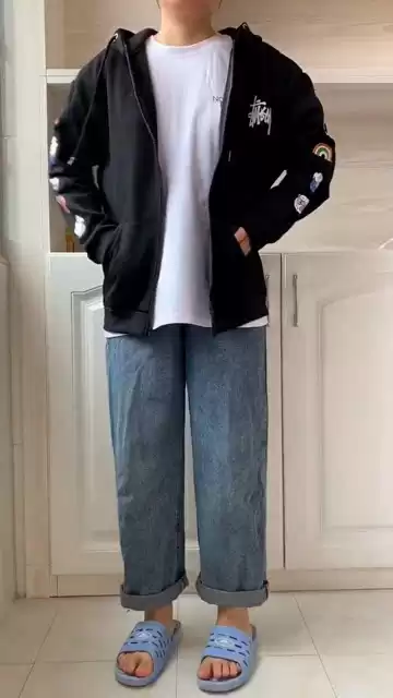 黑夹克搭配全攻略：不同裤装穿出百变风格