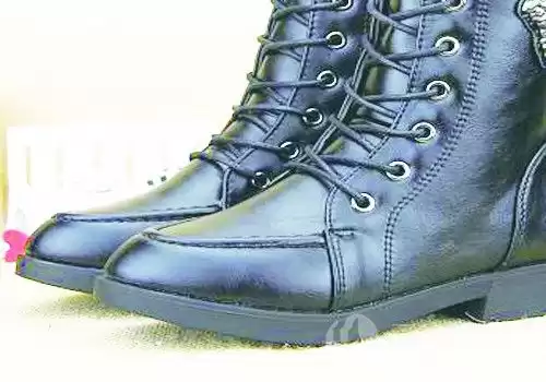 马丁靴穿对是宝藏穿错是灾难 这份零出错搭配指南请你收好