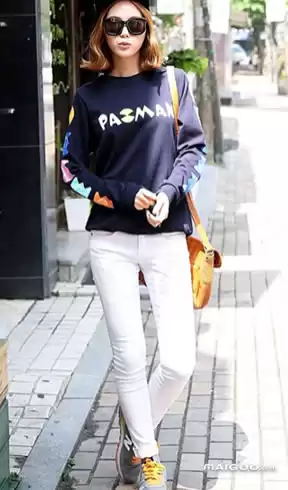 黑色卫衣搭什么裤子这些秘诀让你穿出风采 黑色卫衣搭什么裤子这些秘诀让你穿出风采