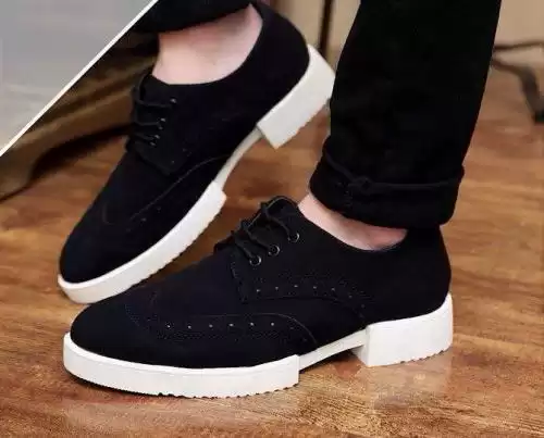 黑色裤子配鞋全攻略 穿对鞋子让你时髦翻倍