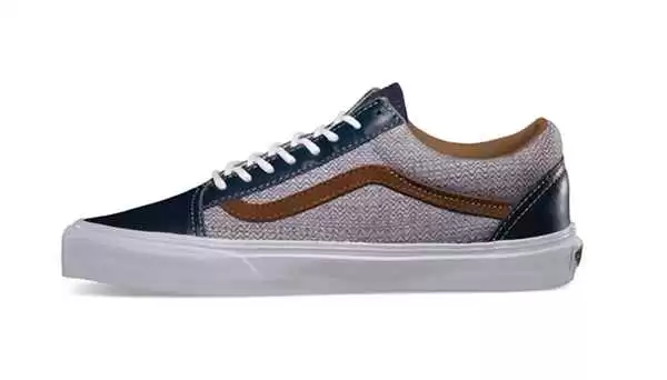 Vans是什么意思 一次搞懂这个潮牌背后的故事 Vans是什么意思 一次搞懂这个潮牌背后的故事