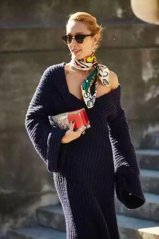 丝巾不只是一块布 它是你身上会讲故事的艺术品