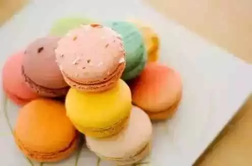 当马卡龙不只是小甜饼 这抹甜到底有嘛讲究