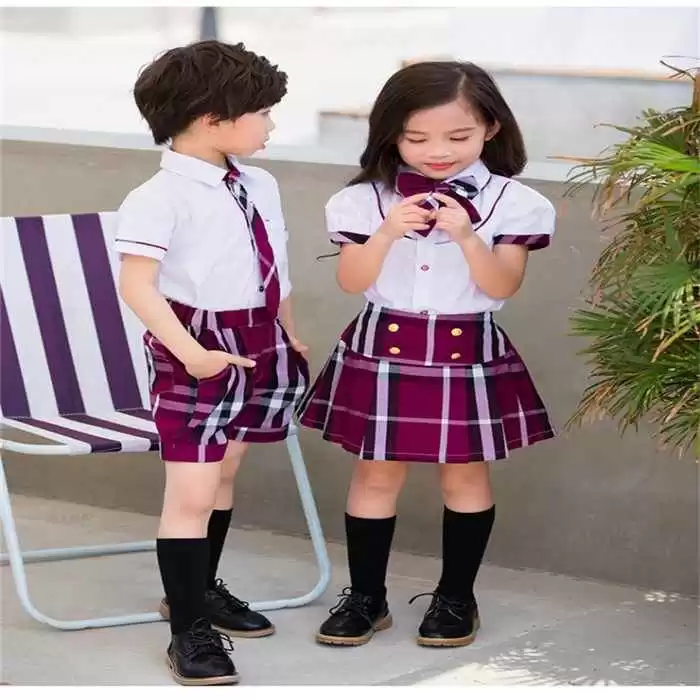 校服收纳有窍门