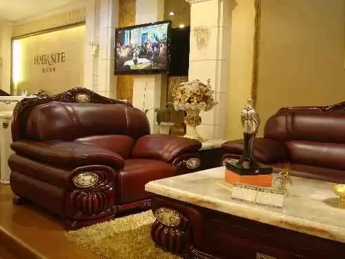 棕色搭配颜色好看秘诀轻松提升穿搭品味