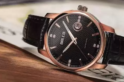 波司登到底啥档次 从国民记忆到国际T台的长跑路