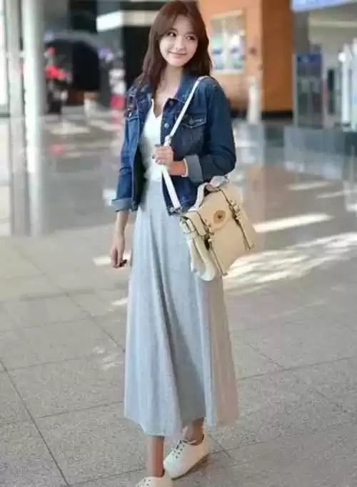 牛仔长裙的鞋履搭配魔法 轻松穿出百变风格