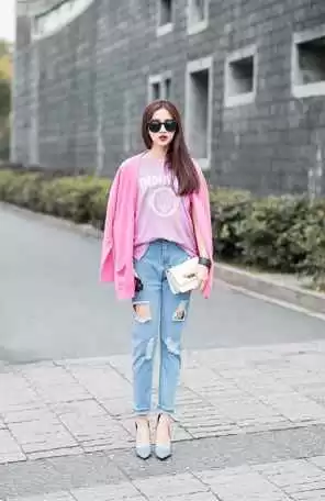 粉色裤子搭配上衣颜色全攻略