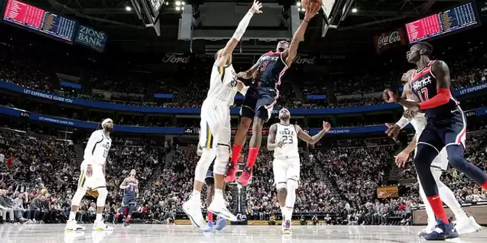 背靠背的多种含义你知道几个