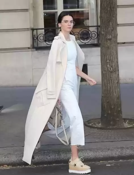 胖子外套穿搭秘籍：选对款式告别臃肿，这个冬天有型又温暖