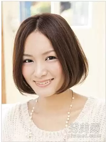 菱形脸发型指南 巧妙修饰颧骨绽放独特魅力