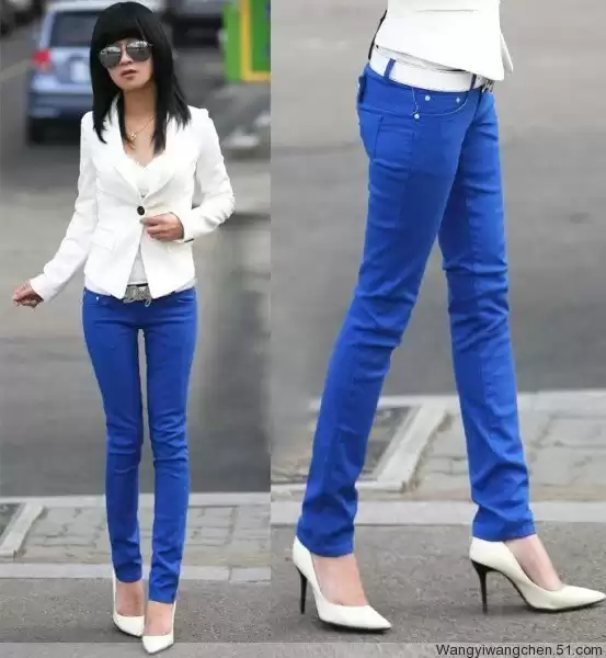 蓝色裤子配上衣全攻略 轻松穿出高级感