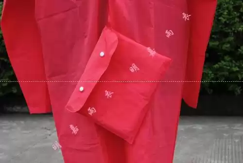 衣服材质大揭秘这几种面料打理起来真省心