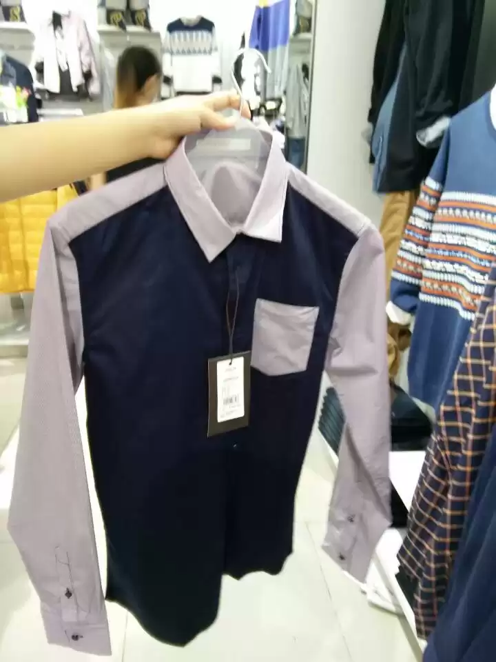 衬衫外面穿什么才出彩？这份万能叠穿攻略让你一周穿搭不重样