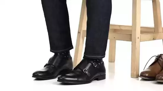 西裤皮鞋的袜子搭配门道 让你脚下生辉的秘密