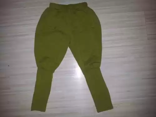 豆绿色配色全攻略 穿出气质装点家